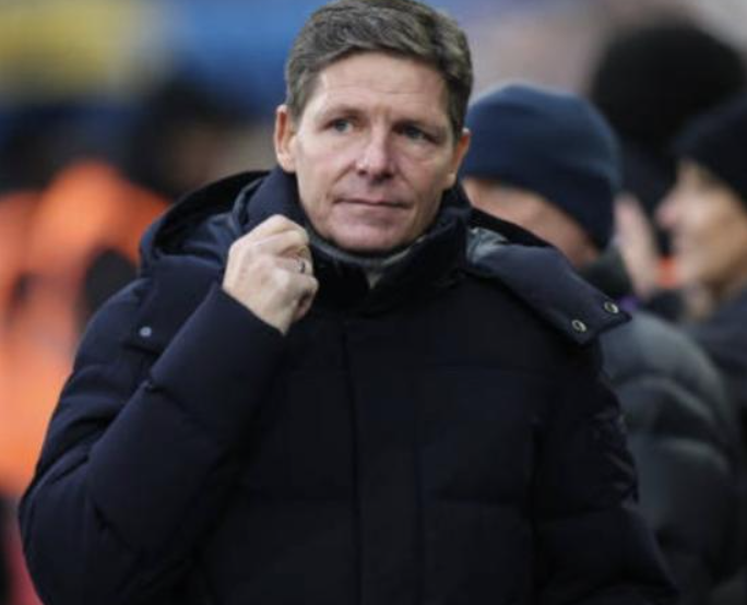 格拉斯纳谈续约与格伊：理性应对<a href='/news/tag/328.html' style='color: blue;'>足球</a>世界的变数